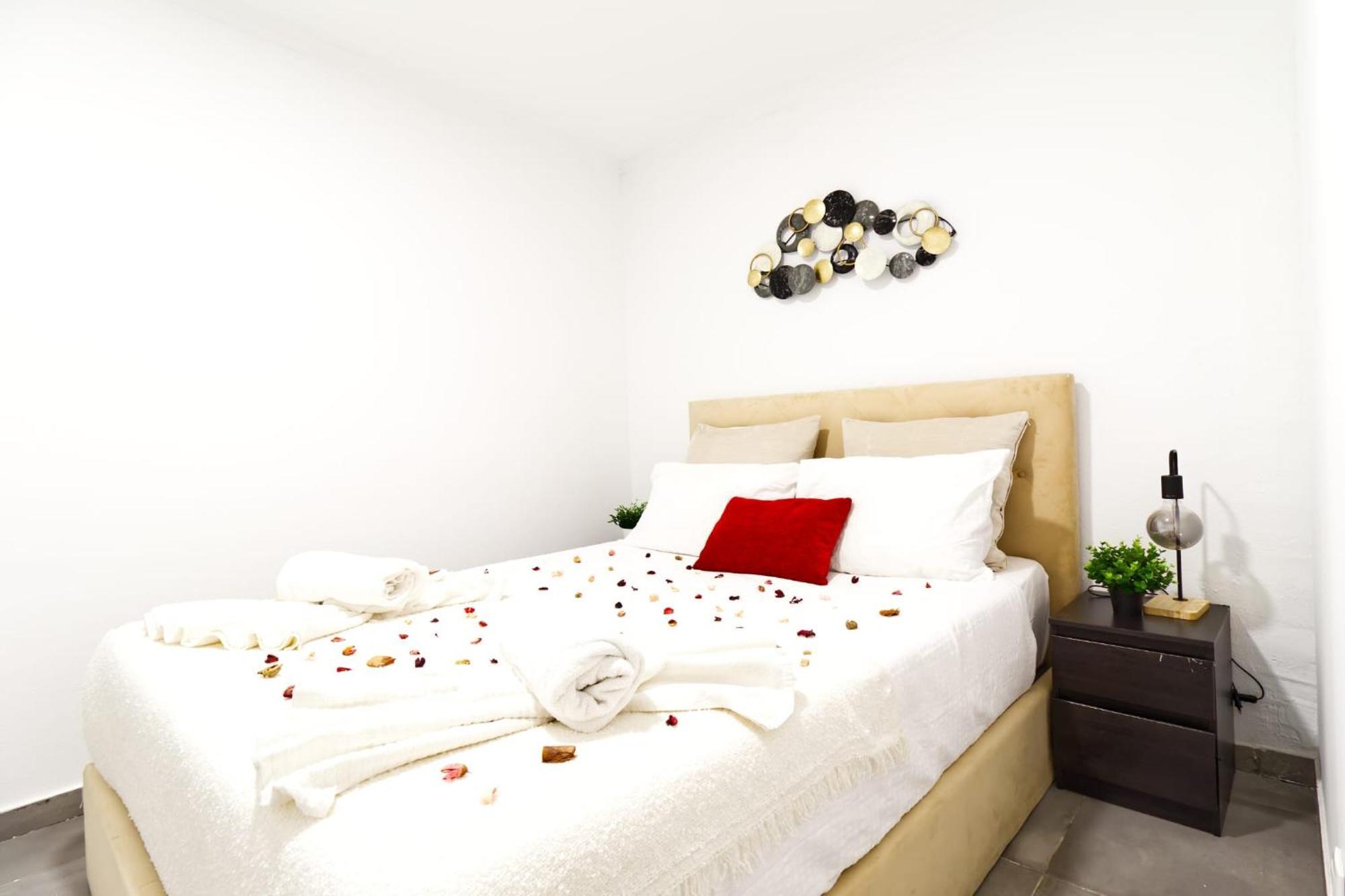 Flat With Garden *