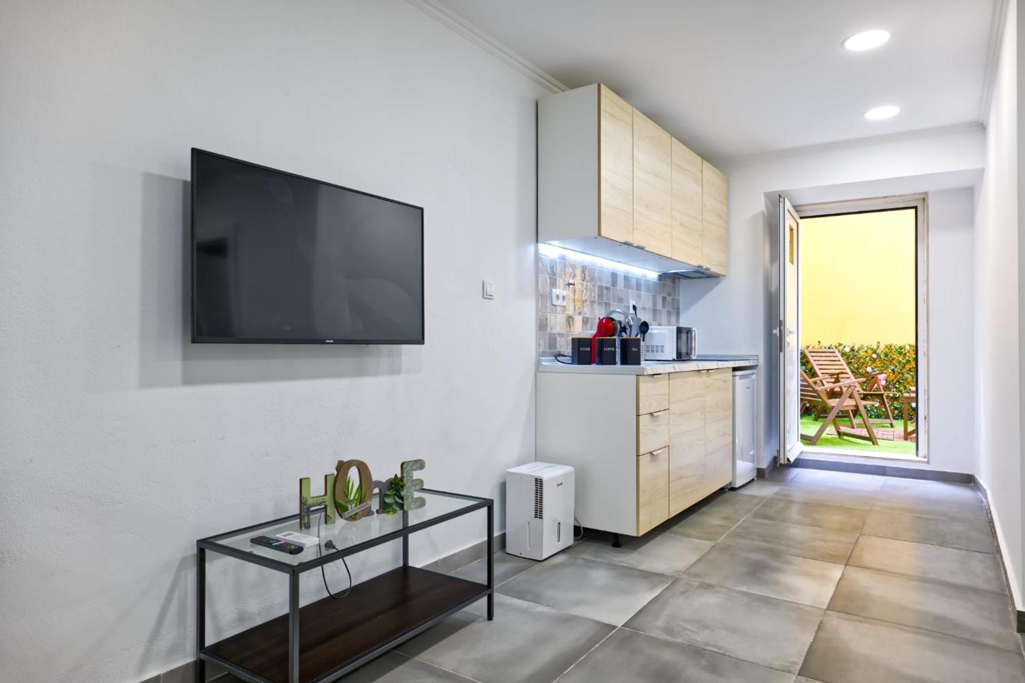 Apartment Flat With Garden Lisbon